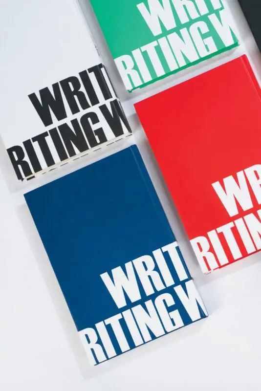 دفترچه یادداشت جلد سخت 1404 دفترچه یادداشت جلد سخت 1404